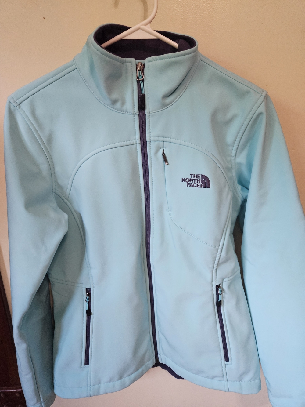 The North Face Women's Aqua Softshell Utility Jacket